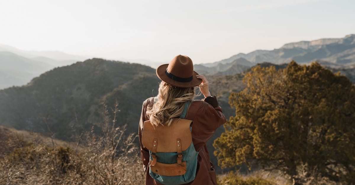 découvrez les aventures inoubliables du voyage en solo, où vous pouvez explorer de nouveaux horizons, rencontrer des gens fascinants et vivre des expériences authentiques à votre rythme. parfait pour ceux en quête de liberté et d'auto-découverte.